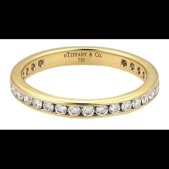 TIFFANY &CO yellow gold eternity diamond band. - Picture 7 of 8